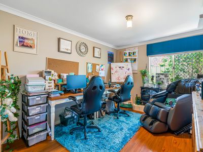 42 Cale Street, Como