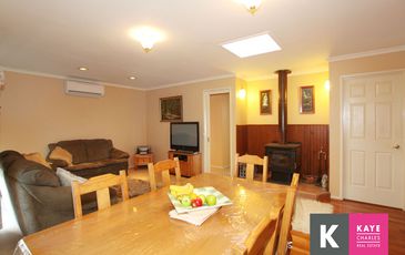 8 Grant Court, Beaconsfield Upper