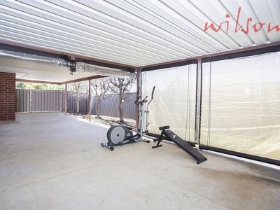 2 Keith Court, Woodcroft