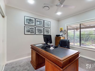 7 Cascade Court, Dubbo