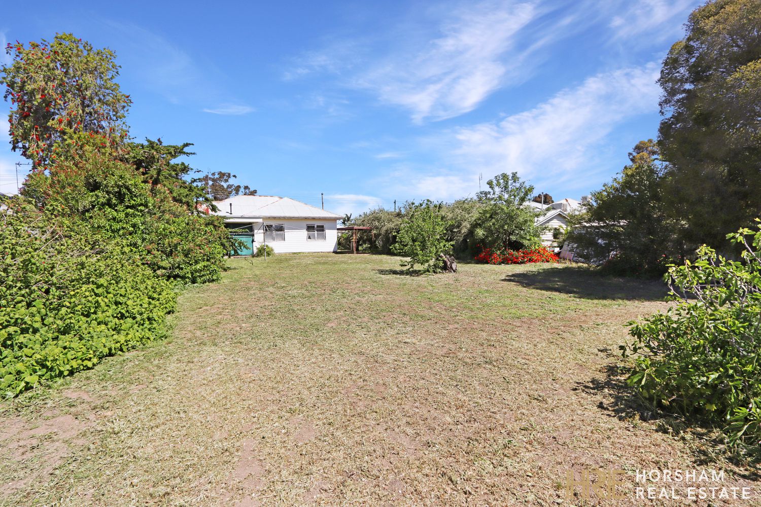8 Federation Avenue, Horsham