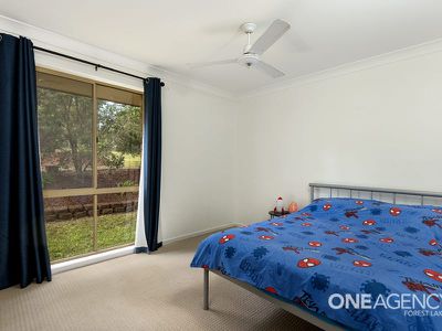 93-97 Victoria Dr, Glenlogan