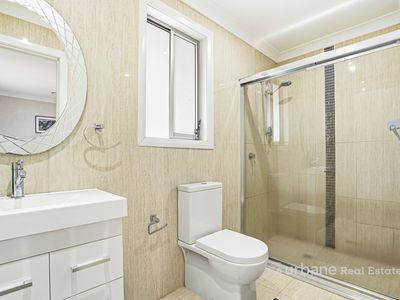 10 / 15 Carter Street, Seven Hills