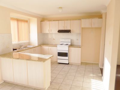 1 / 100 Glider Avenue, Blackbutt