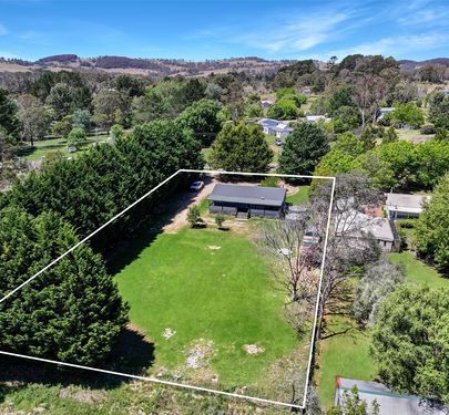 8 Seymour Street, Majors Creek