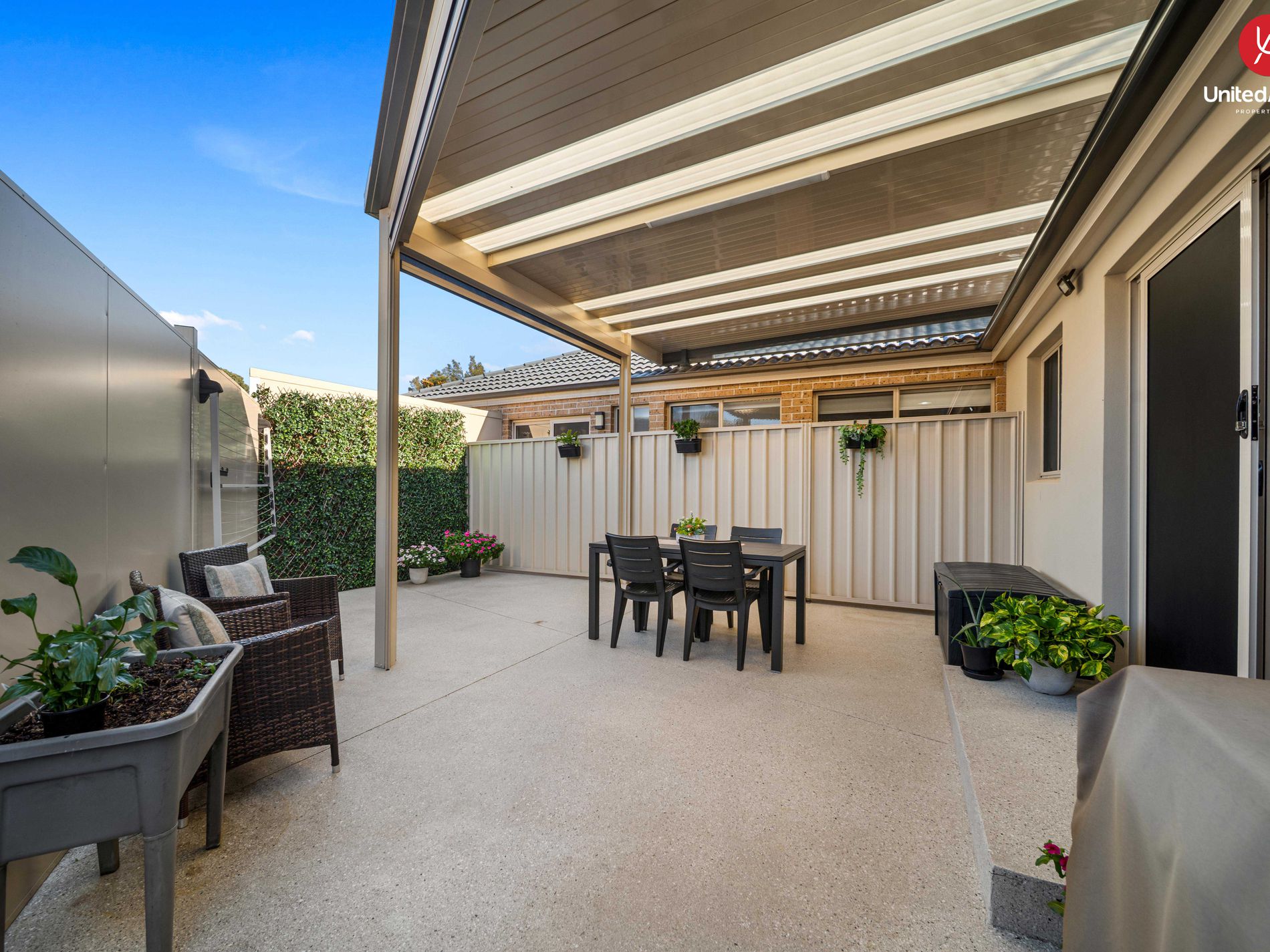 6 & 6a Wee Waa Close, Hoxton Park