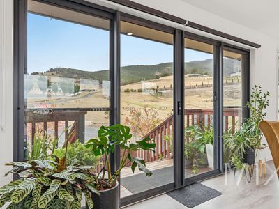 332 Gillies Road, Granton
