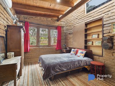 23 Monash Street, Newstead