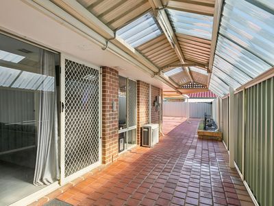 15 Kalkite Close, Ballajura
