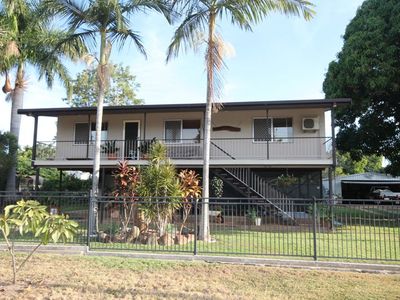 4 FARMER STREET, Queenton