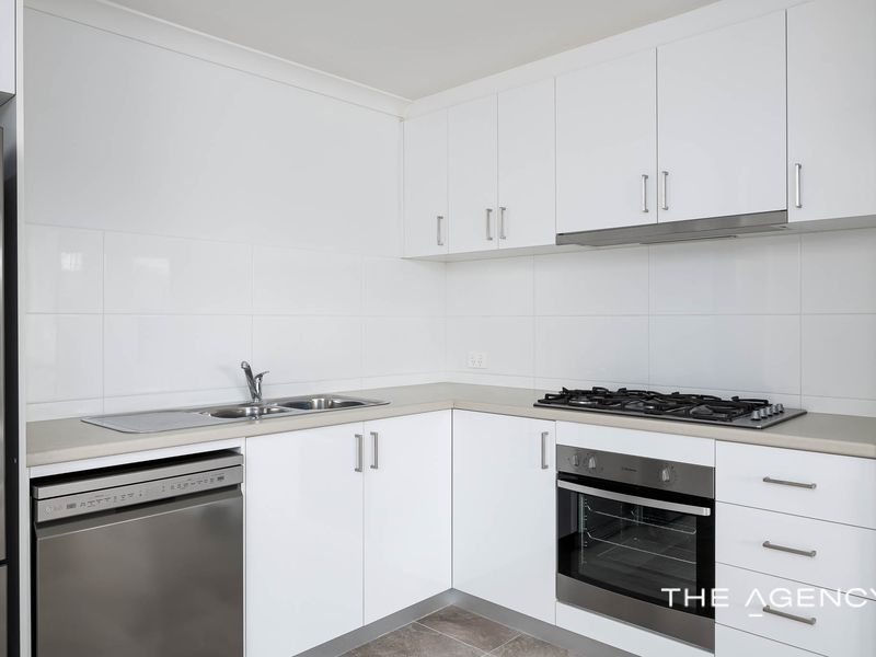 4B Plane Court, Beldon