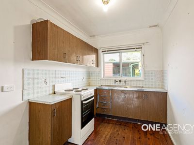 2 / 15 Lagoon Street, Barrack Heights