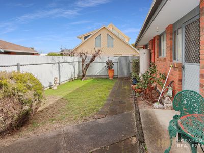 1 / 5 Penny Avenue, Horsham