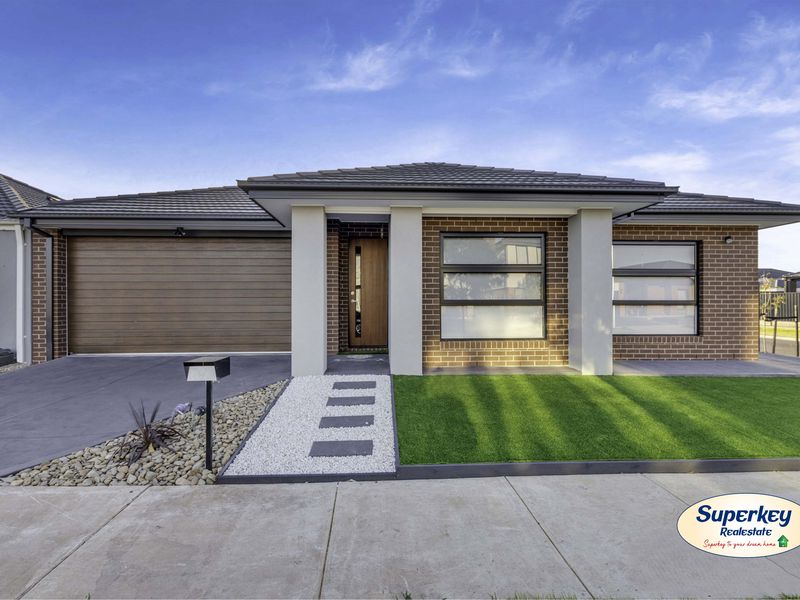 7 Mendocino Crescent, Tarneit
