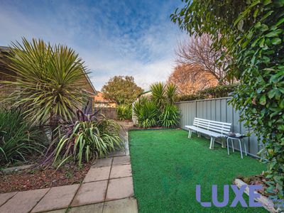 33 Lance Hill Avenue, Dunlop