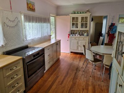 1543 MEMERAMBI BARKERS CREEK Road, Wattle Camp