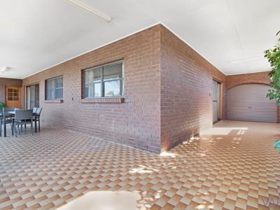 29 Lake View Crescent, Highbury