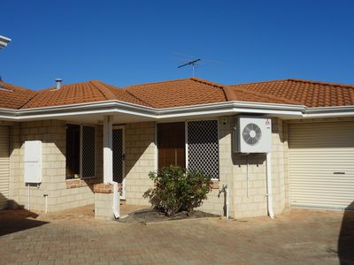 3/8 Piedmont Court, Nollamara