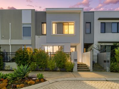21 Livorno Boulevard, Piara Waters