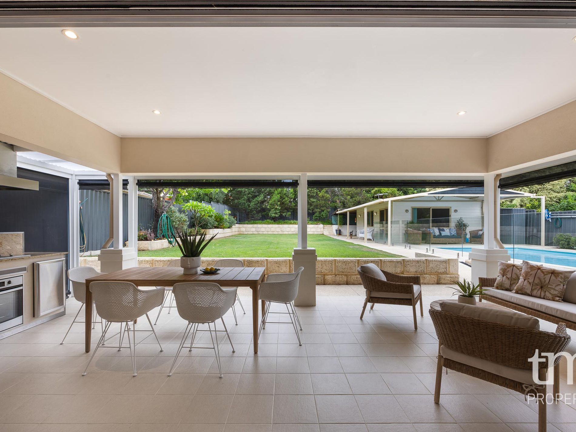 16 Baird Avenue, Nedlands