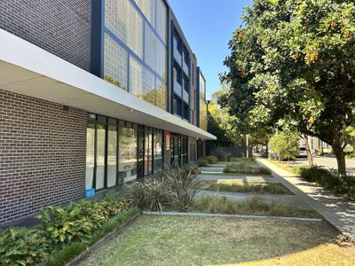 71-91 Euston Road, Alexandria