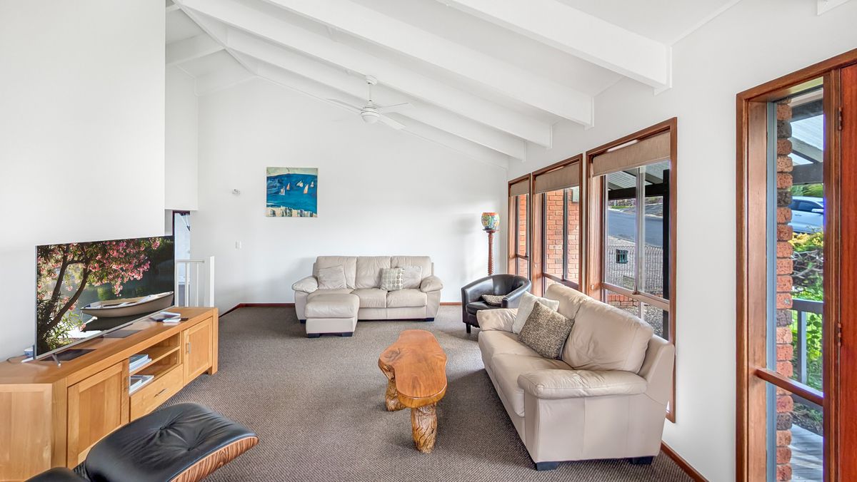 8A Noorooma Crescent, Narooma