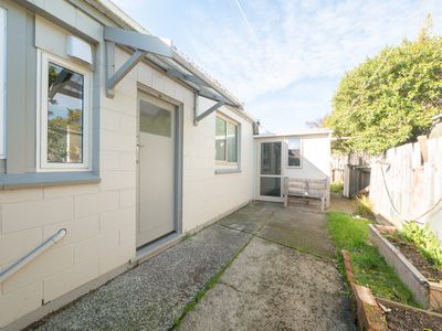 C / 28 Hargest Crescent, St Kilda