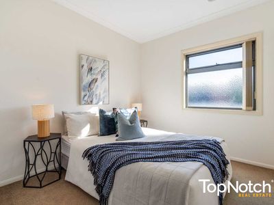 70 Hamilton Hume Parade, Craigieburn