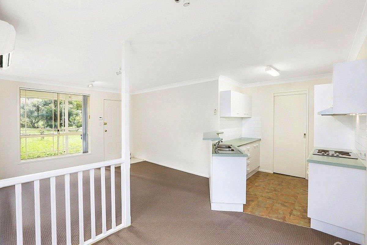 2-12 Kurrajong Close, Springfield