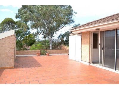 10 / 90-92 Nsw, Bankstown