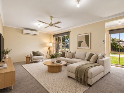 15 Capella Pl, Carrum Downs