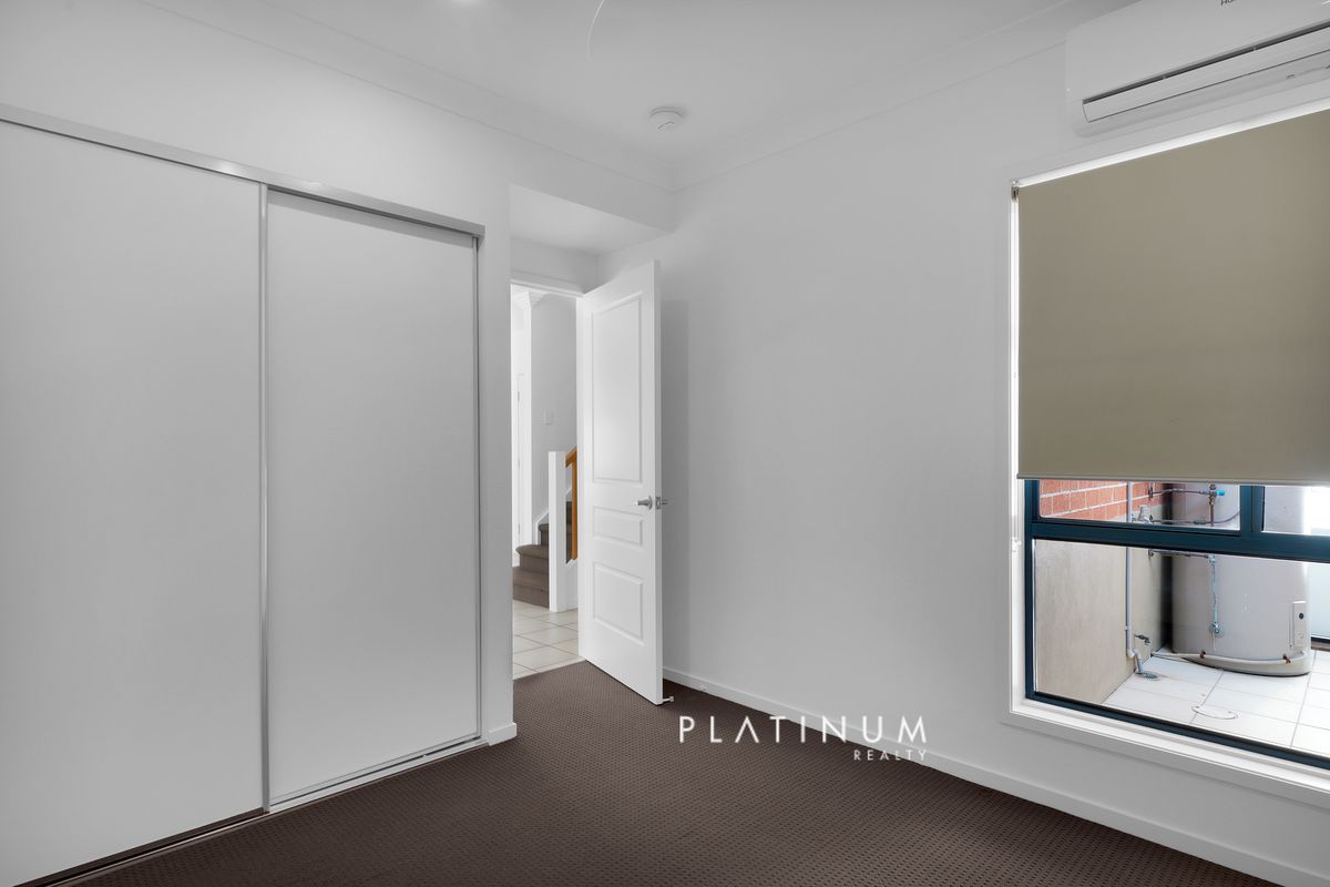 80 Olympus Drive, Robina