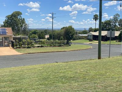 11 Nolan Drive, Kingaroy