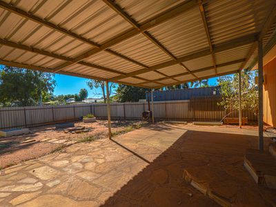 2 Cone Place, South Hedland