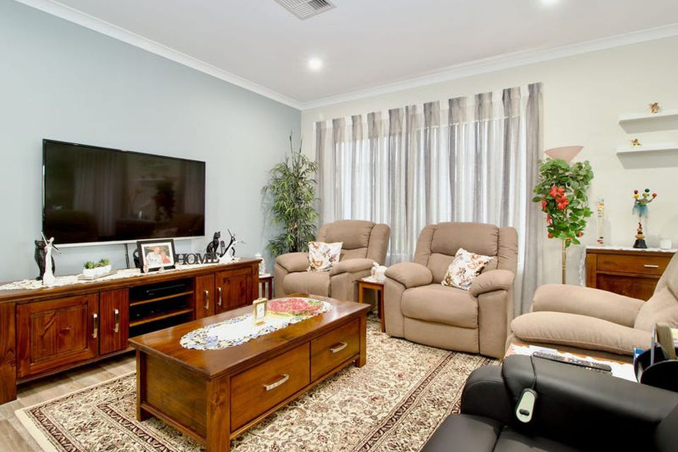 11 Taaruuk Street , Baldivis