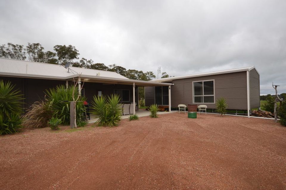 100 Hamilton Way, Lockwood South