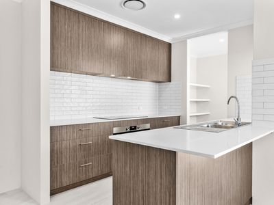 17 Desert Pea Loop, Piara Waters