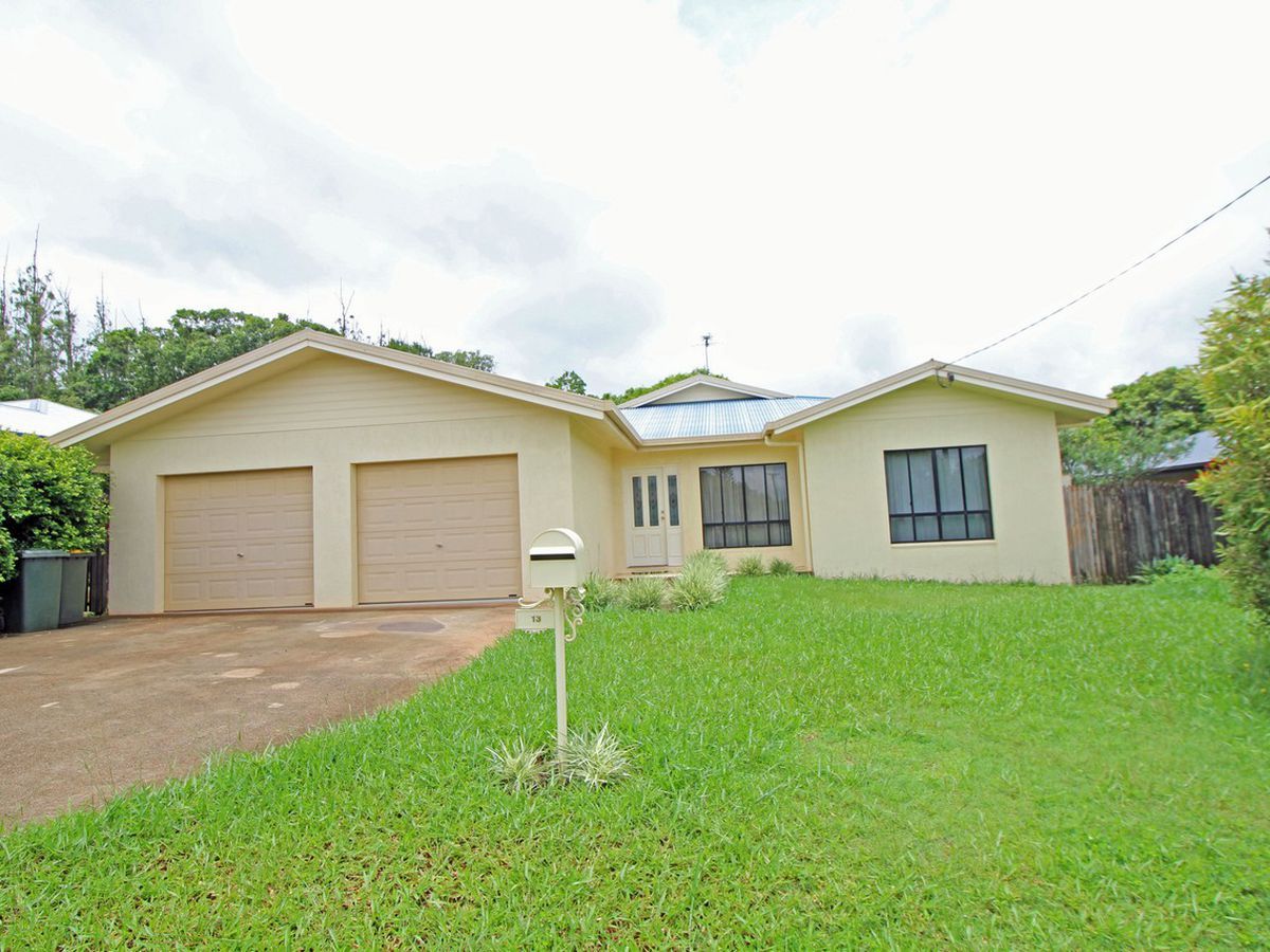 13 DANZER DRIVE, Atherton