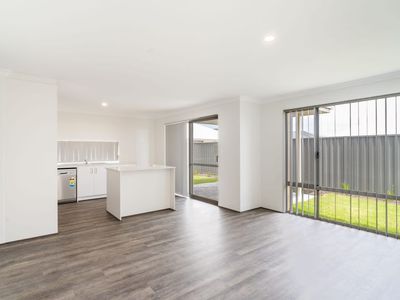 104 McDonald Rd, Baldivis