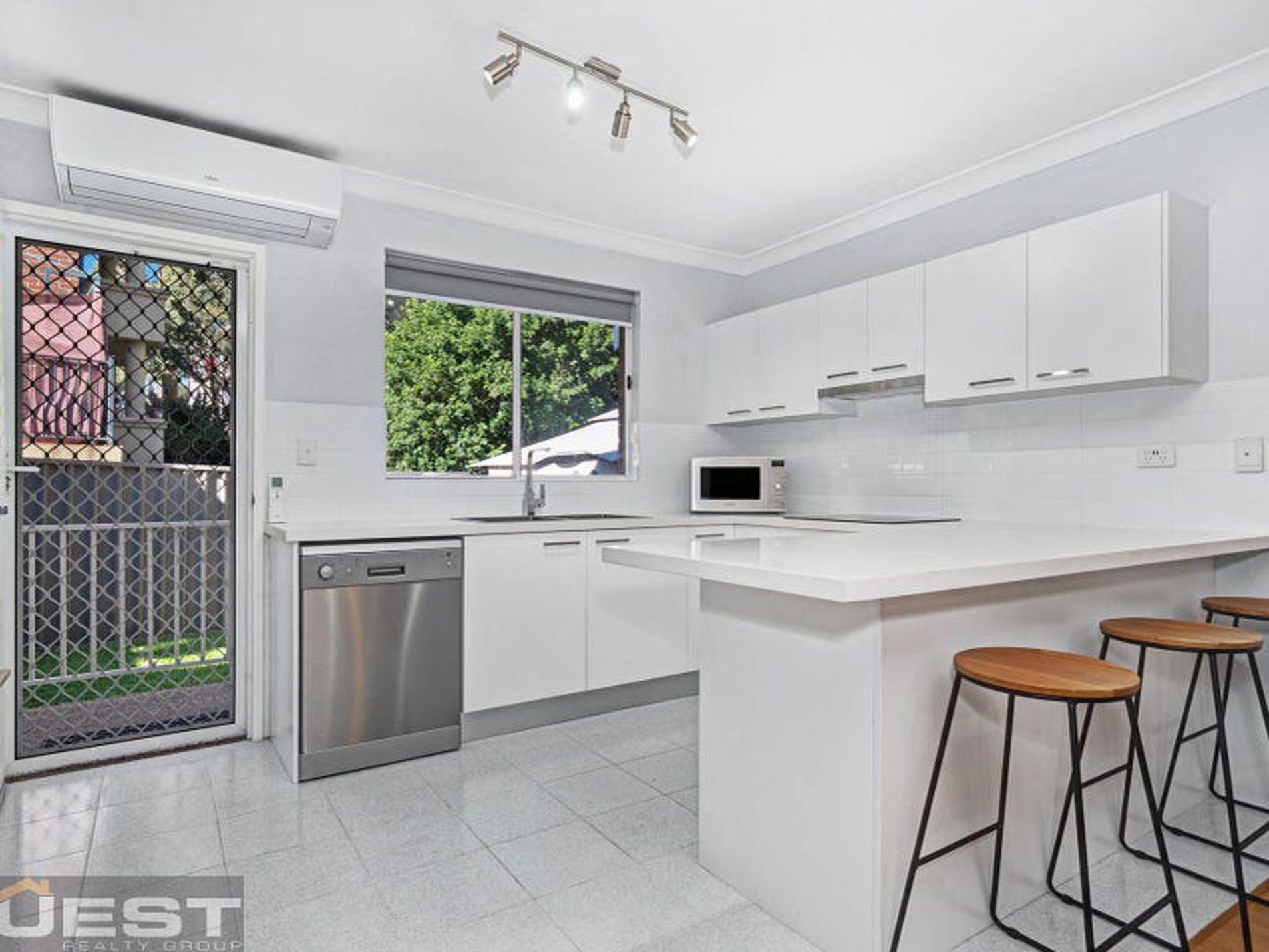 11 / 178 Greenacre Road, Bankstown