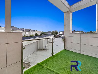 17 ALEXANDER CIRCUIT, Craigieburn