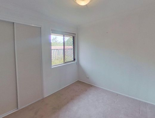 Bushlands Estate Home in Noosaville. Family Friendly with Ample Backyard Entertaining for the Kids & Adults!  image 10
