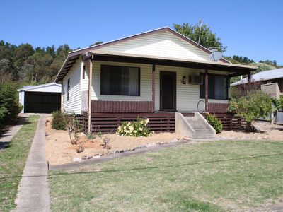 8 Thomas Drive, Mount Burr