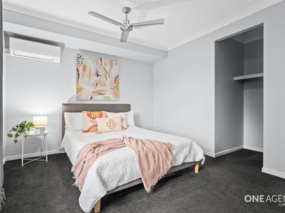 27 Scoparia Drive, Brookwater