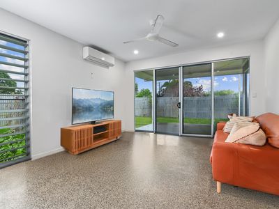 17 MAHOGANY STREET, Manoora
