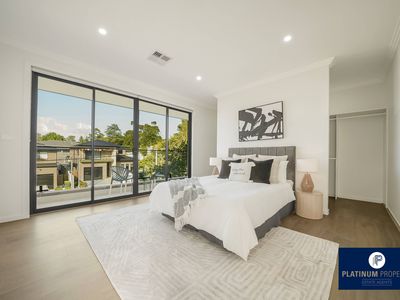 1 Lachlan Place, Campbelltown