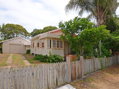 3 SOUTH STREET, Urangan