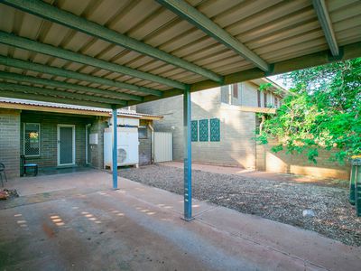 5 Peter Way, South Hedland