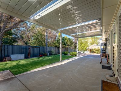 56 Maple Street, Golden Square