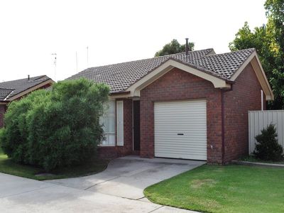 11 / 746 Wood Street, Albury